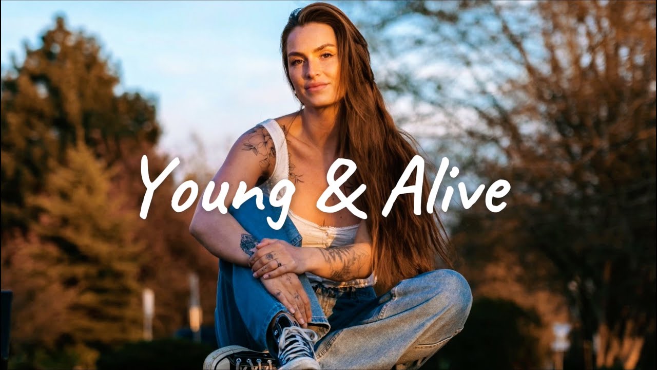 Zoe Twist - Young & Alive | Best Niche Song 2025