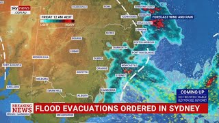 'Rain is thumping' between Sydney and Newcastle screenshot 4