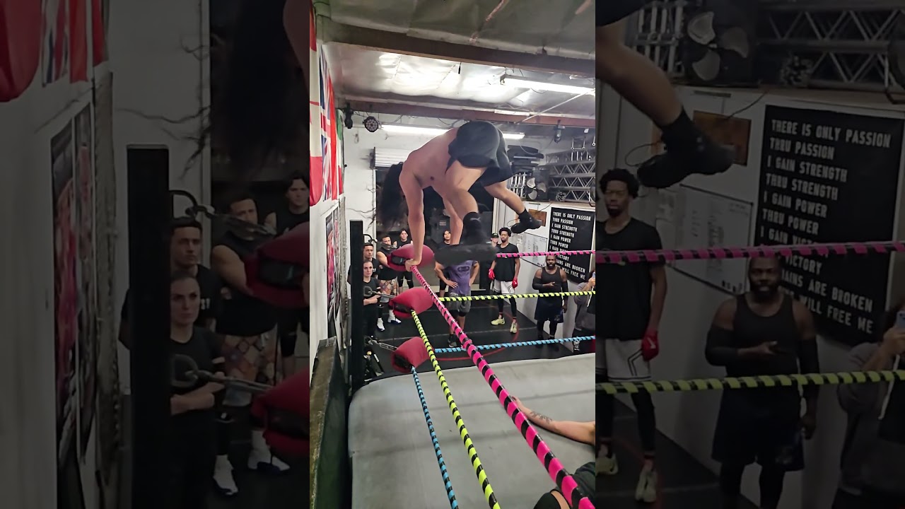 Super Smooth, Split Leg Moonsault by El Primohenio.Santino Bros. Pro Wrestling Training