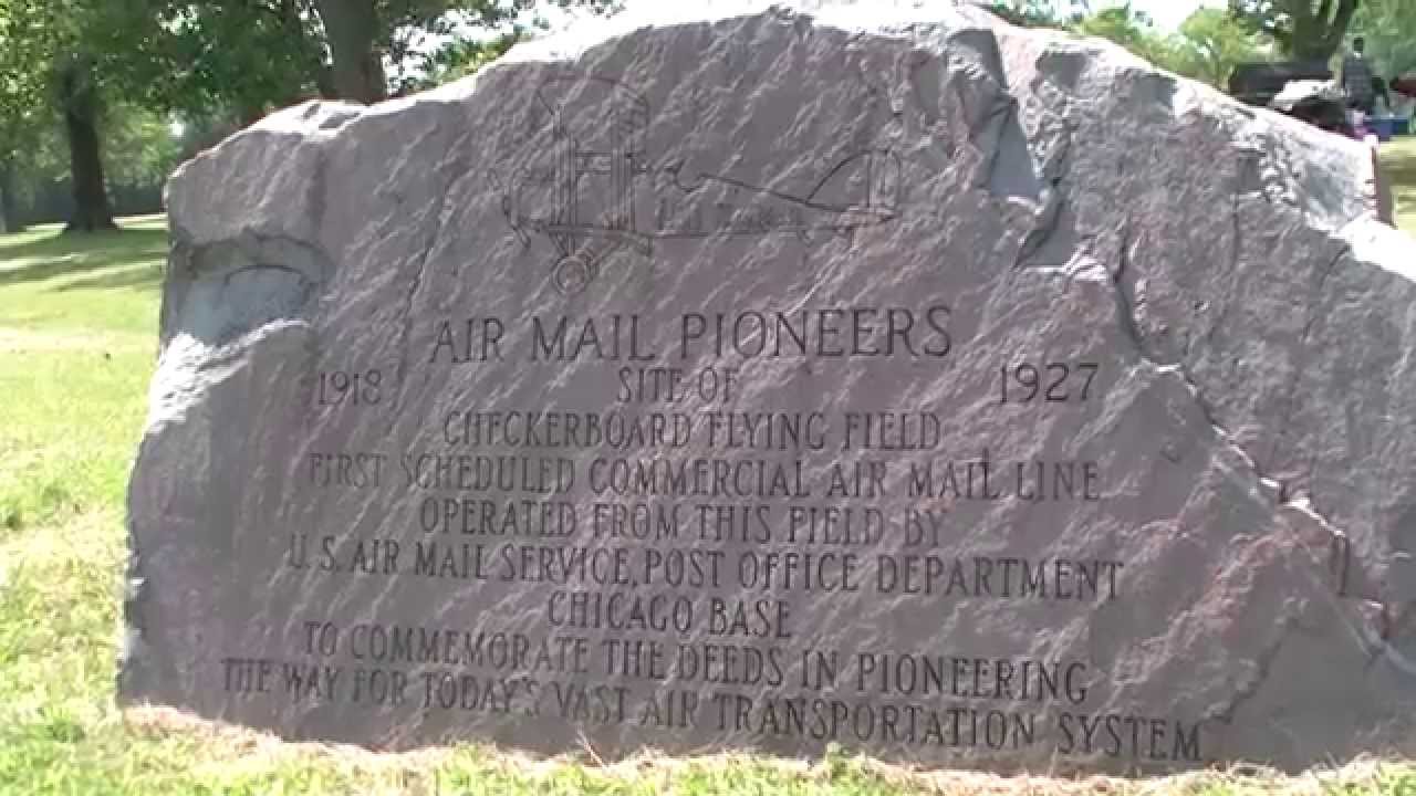 uava Lindbergh Flew Here - Airmail Field & Hangers In Maywood, Illinois