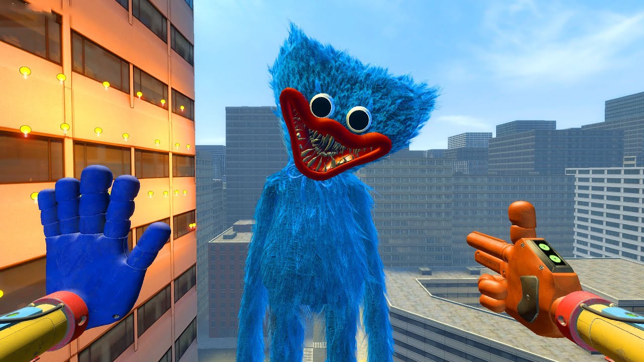 I MET GIANT SCARY HUGGY WUGGY  FROM POPPY PLAYTIME IN THE SKY CITY… | GARRY’S MOD