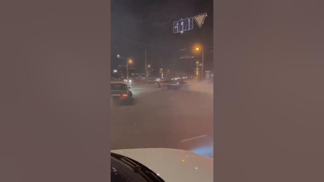 первое свидание последней весны я плачу. алёна швец первое свидание альбом. алёна швец первое свидание текст. первая свидания алёна швец. первое свидание последней весны я плачу.