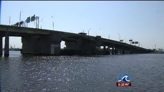 Opinions sought on Berkley Bridge lift schedule