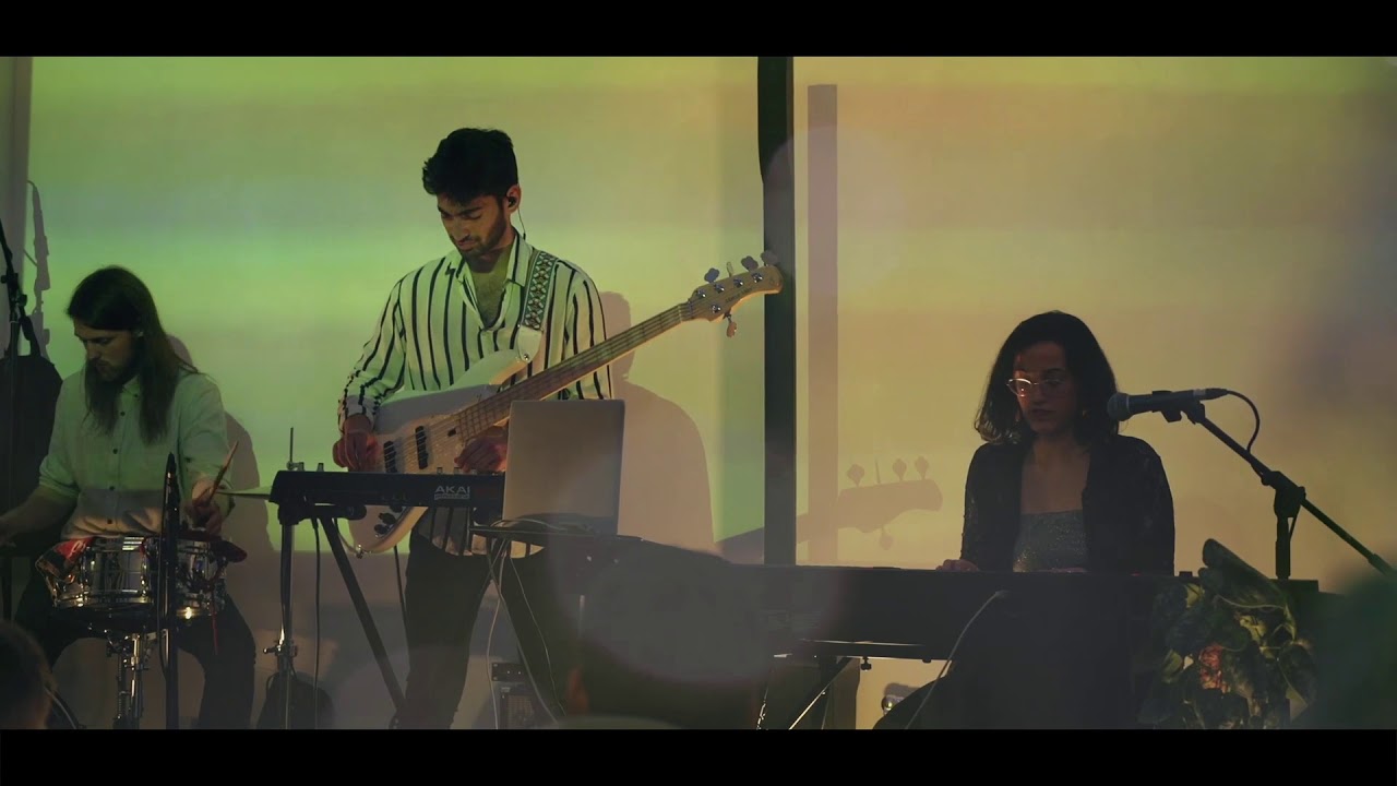 Shai-li Paldi - Brain Fog Live From OUTPUT Gallery