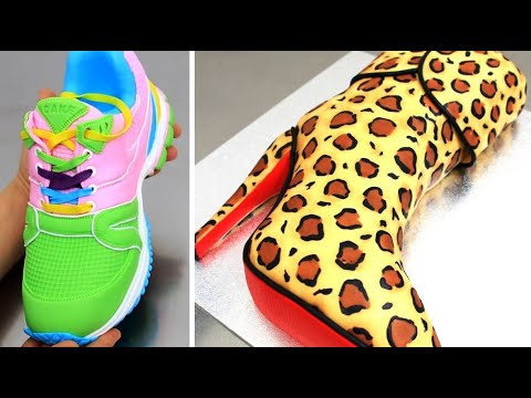 these-shoes-are-made-for...eating!-amazing-cakes-that-looks-like-real-things