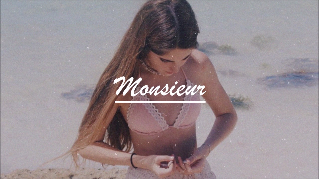 Fakear - La Lune Rousse (ft. Deva Premal)