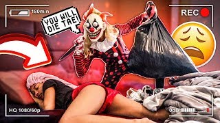 SCARY CLOWN ROBBERY PRANK ON GIRLFRIEND!! (SHE WENT CRAZY)