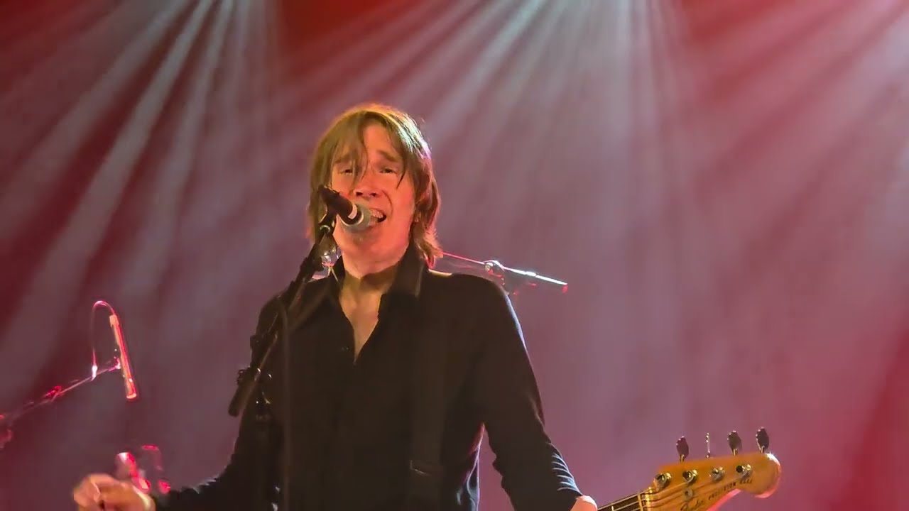 Del amitri Nothing Ever Happens live 25th June 2025 Dumfries