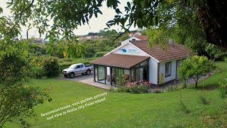 Renovated house, vast garden, privacy and view in Horta city Faial island