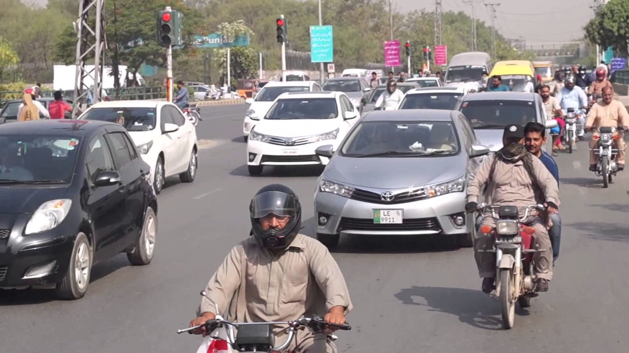Lahore early morning commute business insider