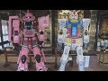 ガンダム、名古屋のお寺に立つ！木造のガンダムとシャア専用ザク