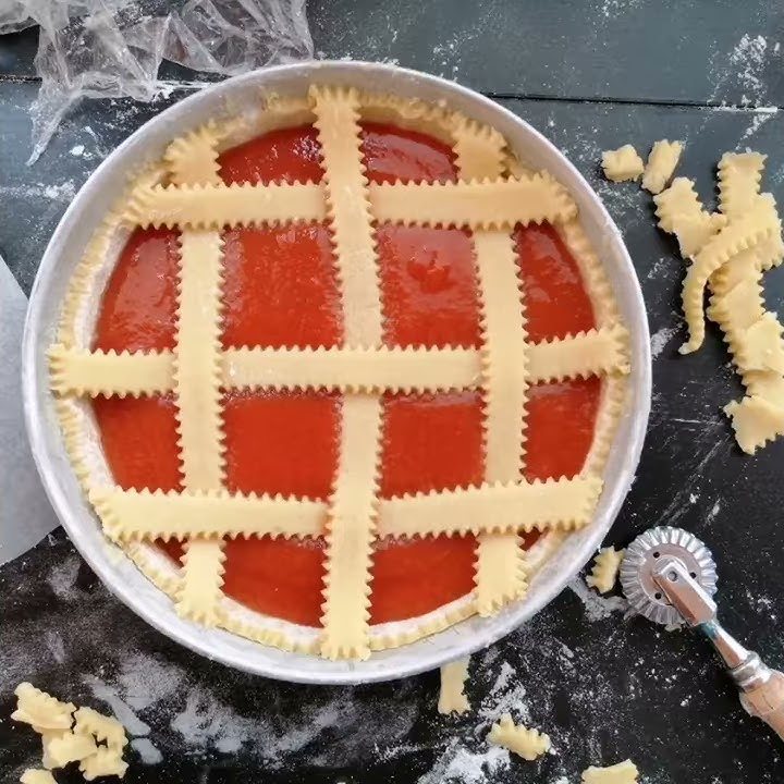 Crostata di Marmellata con Pasta Frolla all'Olio di Benedetta Rossi (Fatto  in casa da Benedetta) è un ricetta creata dall'utente Sara.lo86. Questa  ricetta Bimby® potrebbe quindi non essere stata testata, la troverai