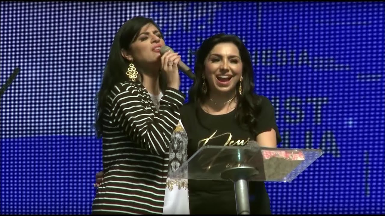 Canção Para Minha Amiga Fernanda Brum E Eyshila Playback Fernanda Brum E Eyshila Profetizando As Mulheres 2018 Youtube