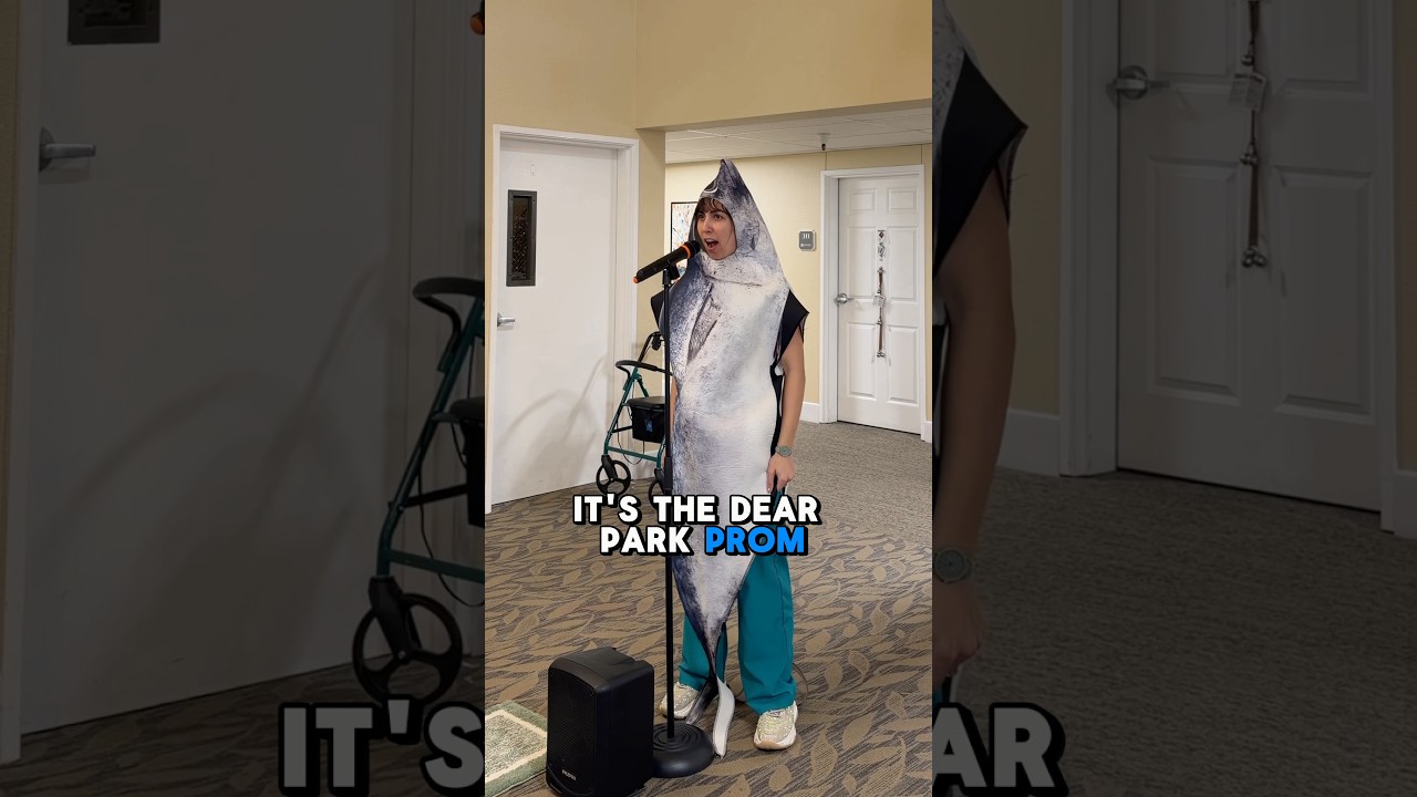 Bringing it Back to Prom #youtube #standupcomedy #comedy #fish #jesus #faith #shorts #clips #fyp