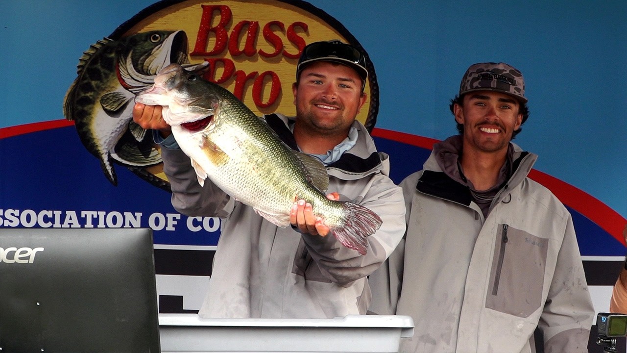 Record Breaking Scales At The Collegiate Bass Fishing Championship