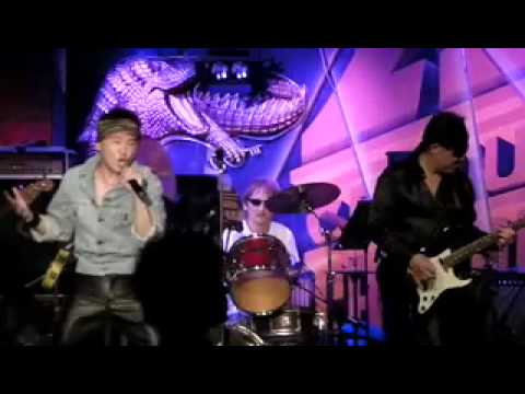 スニーカーブルース／ダイナマイトポップス（元気が出るライブ2011）