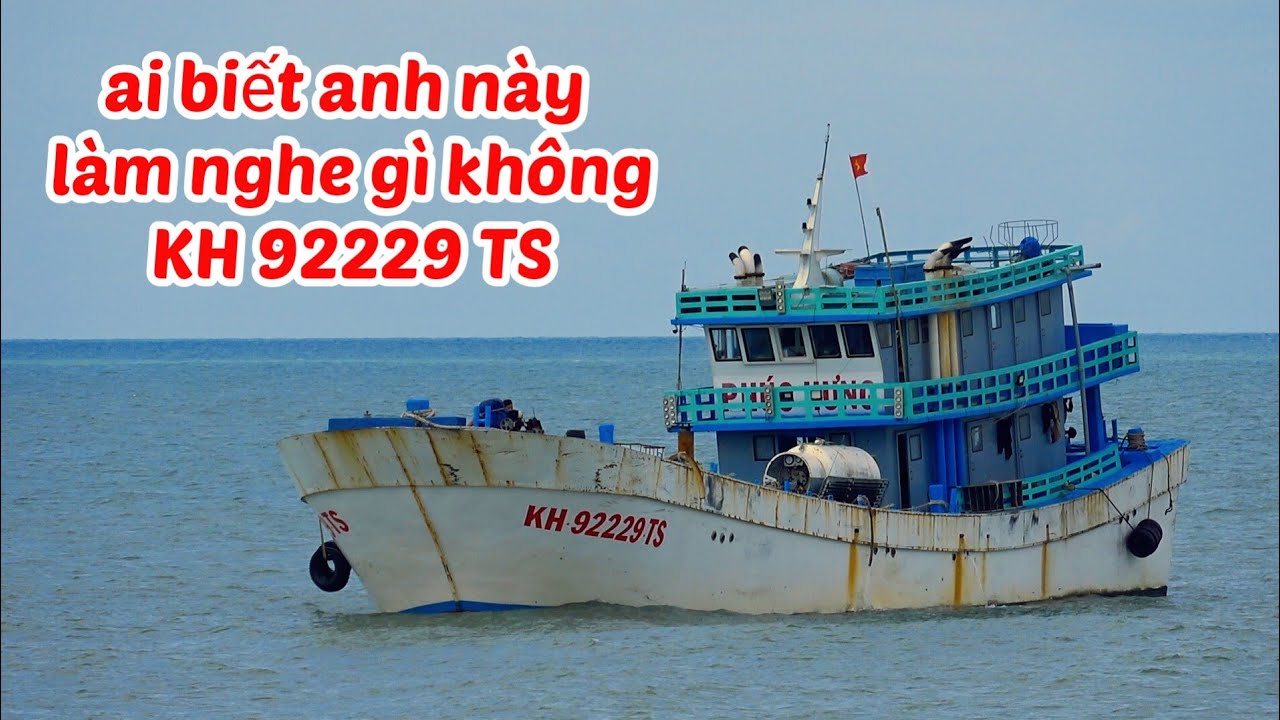 Cửa Biển LAGI Có Tàu Composite Ai Biết Làm Nghề Gì Bình Luận Cho Mình Biết Nha!!!