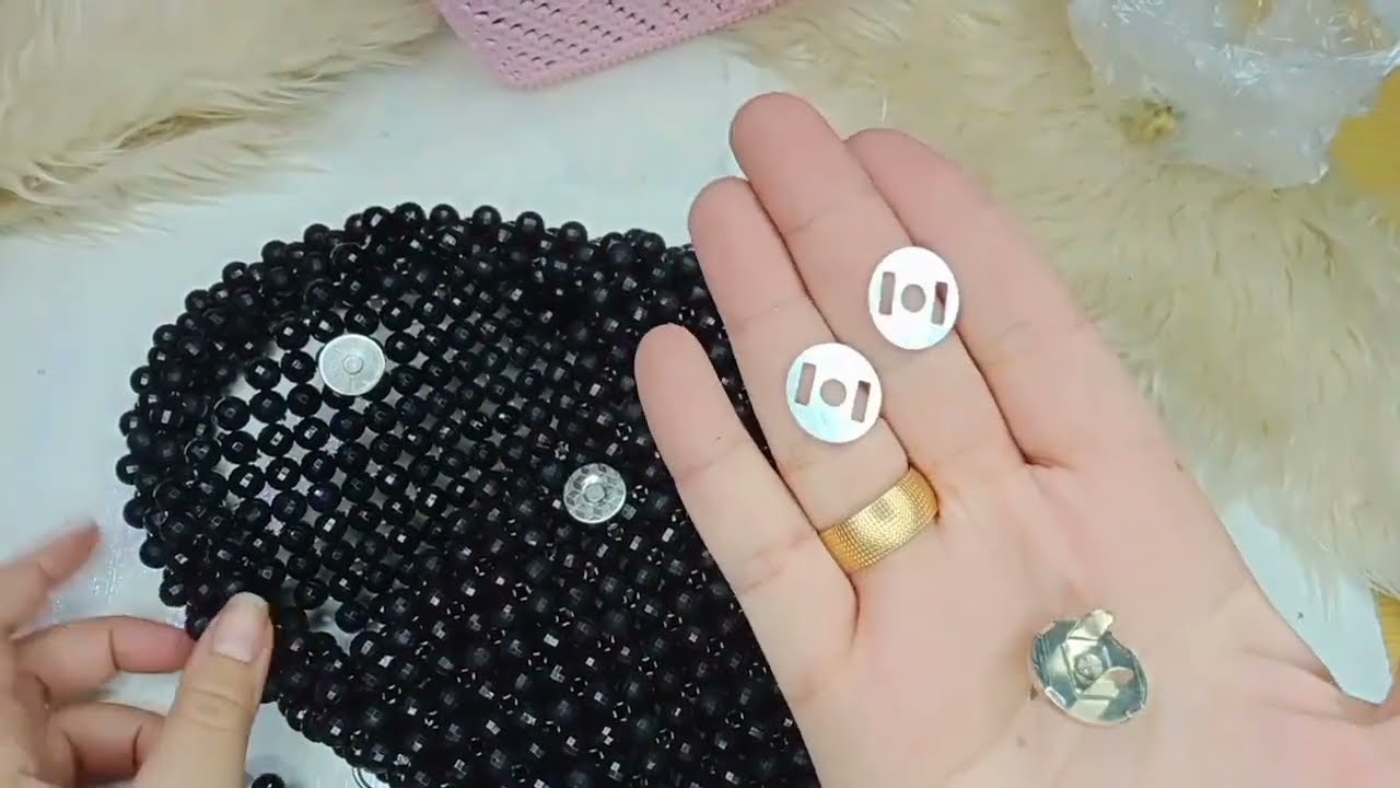 طريقه تركيب قفل لشنطه الخرز باسهل طريقه #شنطه_بالخرز أسماء البستاوي