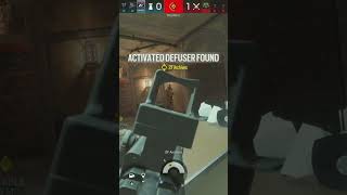 1V3 Clutch… I promise 👉👈 #jyxnzi #r6 #r6clips #r6siege #reels #followergoal #funny #creatorhub