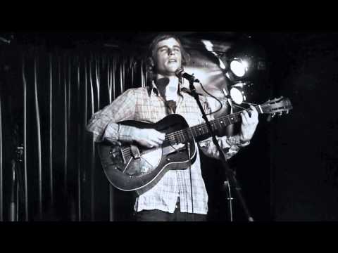 Johnny Flynn : Brown Trout Blues & Been Listening : The Luminaire 6 March 2011