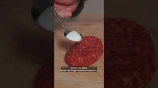 Download Lagu Hoe bak je de perfecte hamburger? MP3