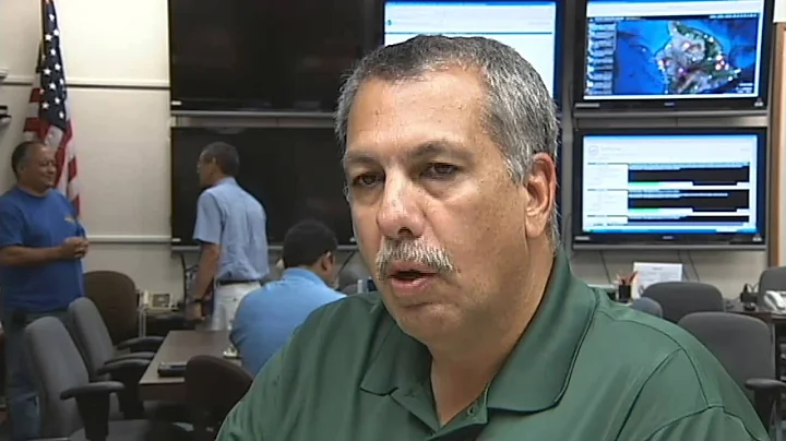 Hawaii County Civil Defense Flossie update with Da...