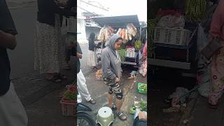 Belanja Sayur Pagi Pagi