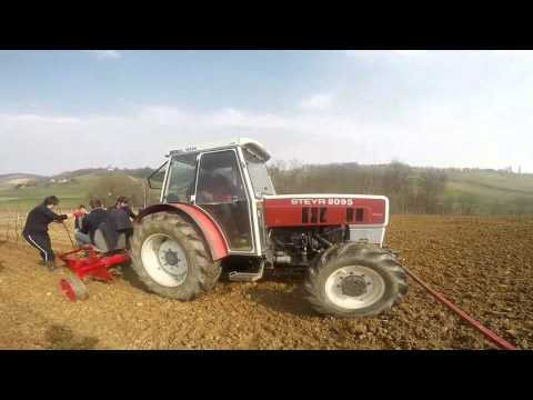 Strojno sajenje jabolk (Apple planting machine, Apfel Pflanzmaschine)