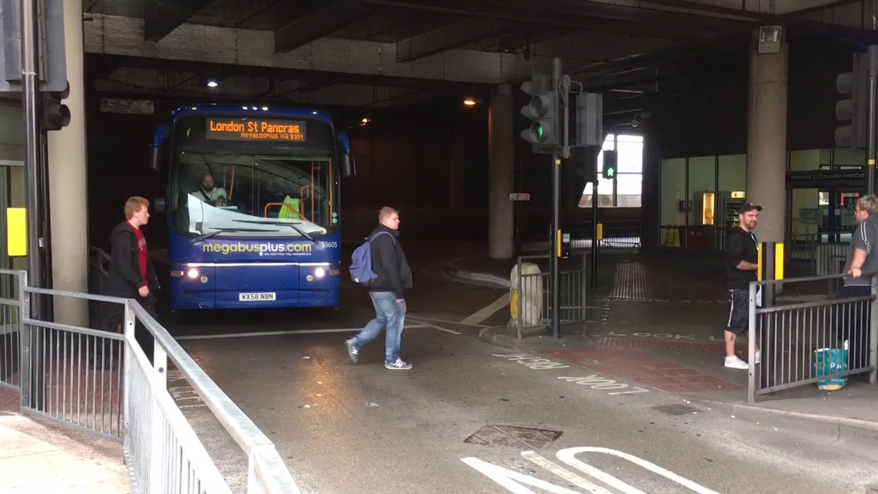 MegaBus 53605 At Doncaster From Hull To London ST Pancras YouTube