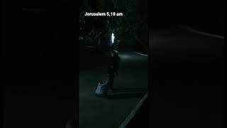 Latmosfera Plurirelugiosa Di Quando Arrivi Alle 5 Del Mattino.