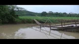 Sebuah Jembatan Di Lebak Banten Putus - Ims