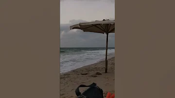 عمرو دياب ومن تاني اكيد راجعين 