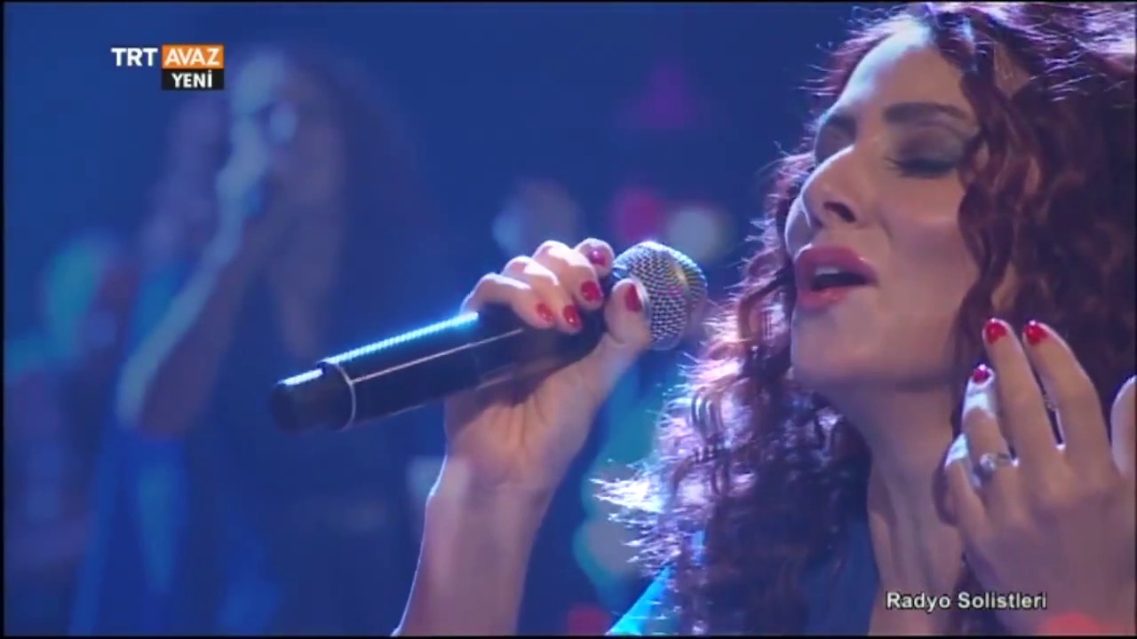 Arzu Akmeşe​   Yola Gel Garibim Aman