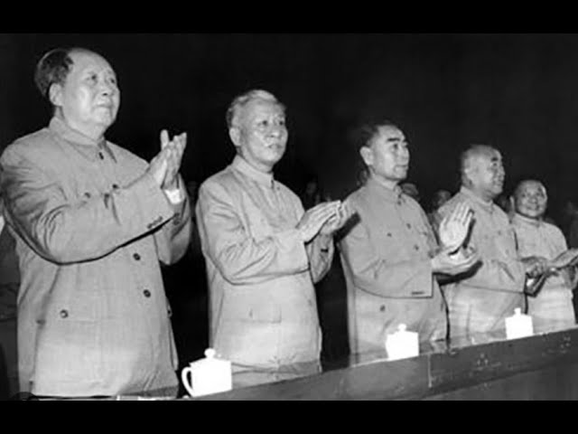 刘少奇邓小平当着毛泽东的面否定无产阶级文化的革命。文革武斗，就是始