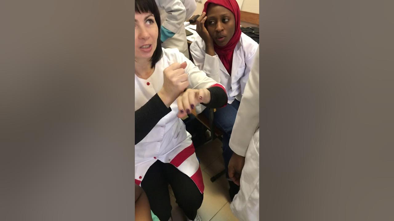 Percussion and palpation of the kidneys and urinary bladder. YouTube