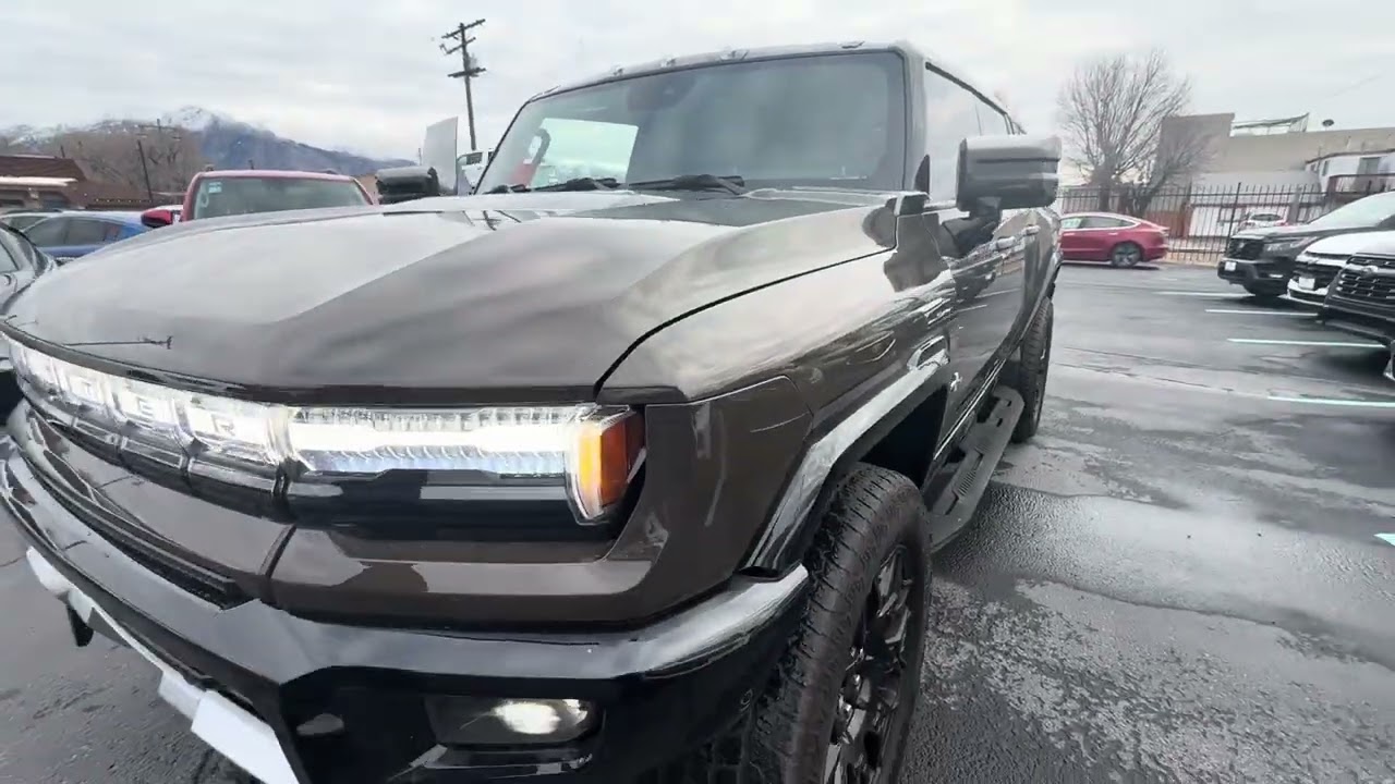 2024 GMC Hummer EV 2X Walk around 