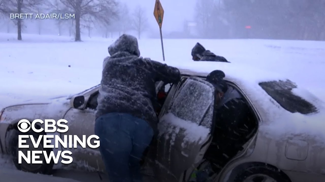 Dangerous winter storm lashes East Coast with snow and ice - YouTube