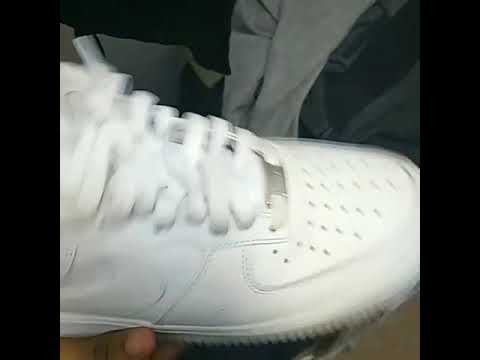 How u rock your air Force ones - YouTube