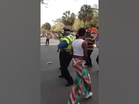 mardi gras wobble dance