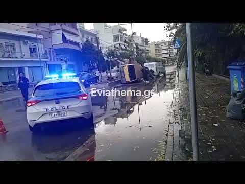 Eviathema.gr - Ανατροπή ημιφορτηγού στη Χαλκίδα