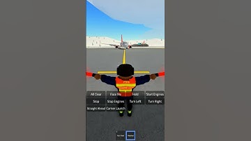 Marshalling a Plane Like a Boss 😎🛬 | PTFS Roblox #shorts  #PTFS #Roblox