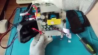 видео: Разбираем FOXSUR FPT-250 - универсальное ⚡ зарядное устройство | 🛠️ Качество исполнения картинка: Разбираем FOXSUR FPT-250 - универсальное ⚡ зарядное устройство | 🛠️ Качество исполнения