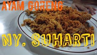Ayam goreng Ny. Suharti VS Ayam goreng Suharti, suka yang mana ? 😋. 