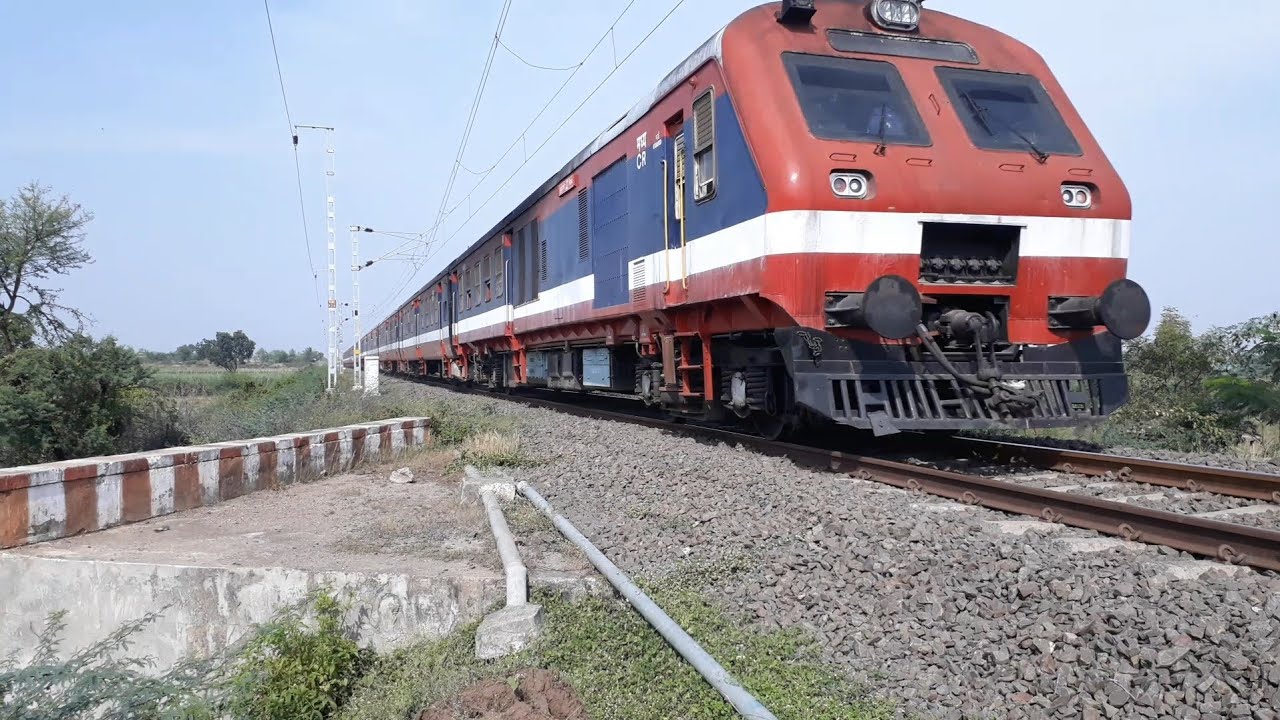 Kurduwadi Miraj Arriving At Salgare Railway Station
