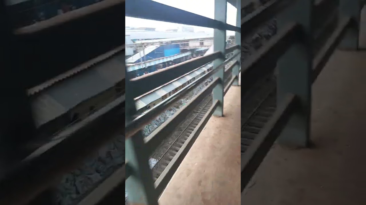 tickets ATM in local train mumbai