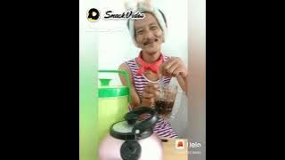 Cewek cantik penjual kopi