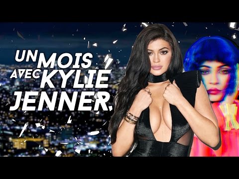 Vidéo: Les Plus Belles Hanches De La Planète: Kylie Jenner En Combinaison Léopard A Surpris Les Réseaux Sociaux