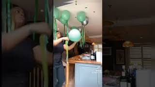 How to attach balloons to the ceiling