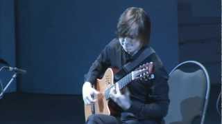 Nikita Boldyrev plays "Moon River" by Henry Mancini
