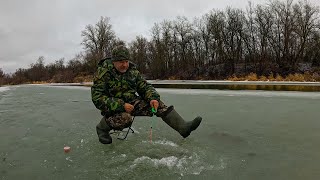 Зимняя Рыбалка В Снегопад В Конце Декабря На Речке!